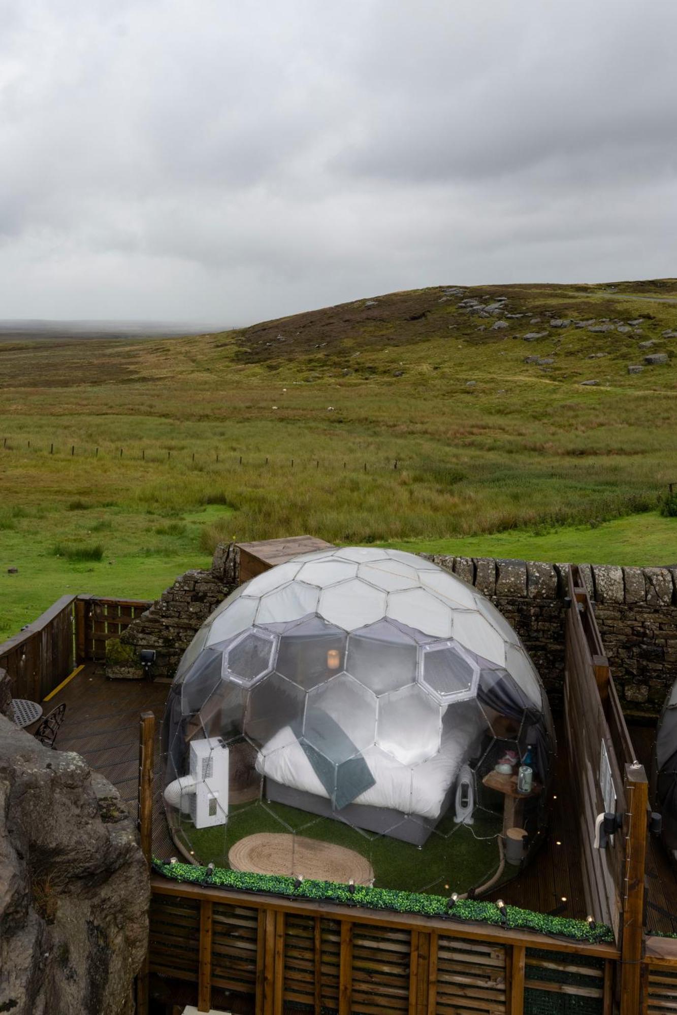 The Tan Hill Inn Keld Exterior foto